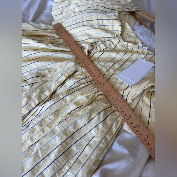 YAS NWT yellow midi dress size 8 striped bow front smocked midi - Picture 7 of 10